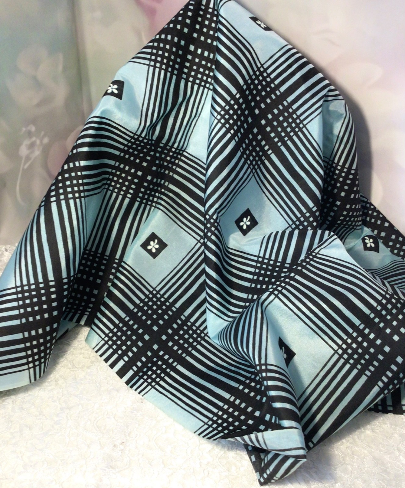 Vintage Designer ORGANDY Semi Sheer Fabric 9+ Yds Turquoise & Black BEAUTIFUL 🩵