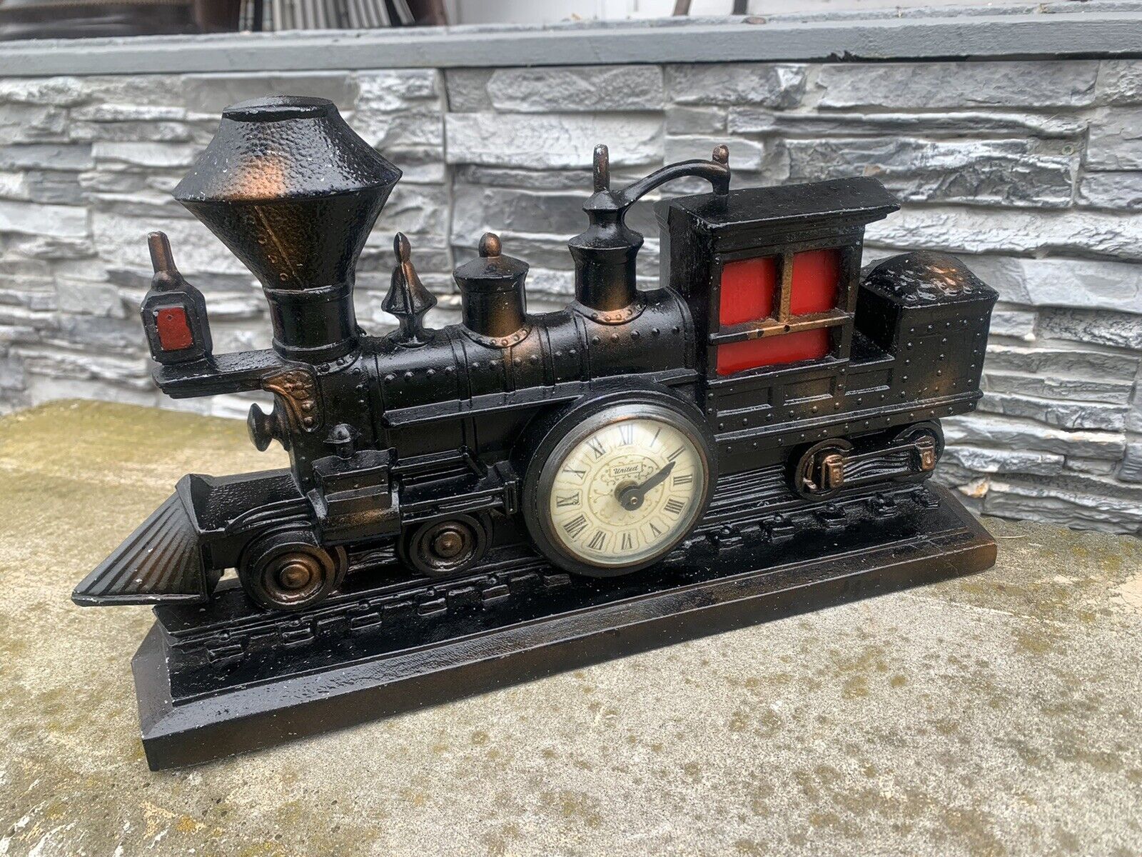 Antique Metal Sessions United Mid century Lighted Clock Train Tested Works￼