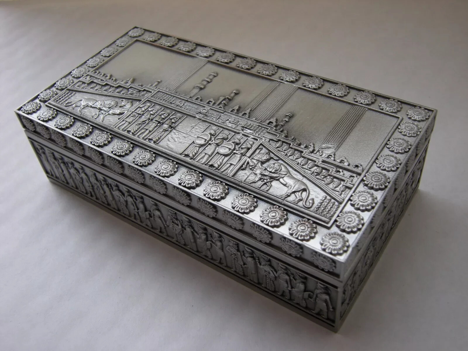 Persian Empire Asian Achaemenid Persepolis Asia Metal Jewelry Trinket Gift Box Persian Empire Asian Achaemenid Persepolis Asia Metal Jewelry Trinket Gift Box