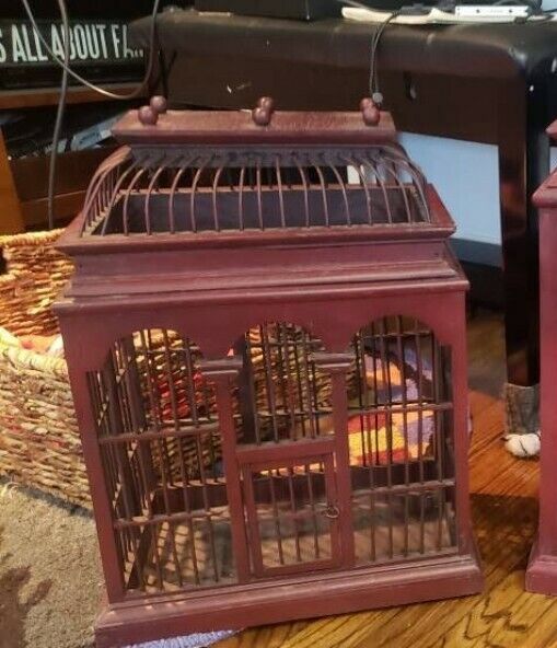 Vintage Small Victorian style wooden birdcage