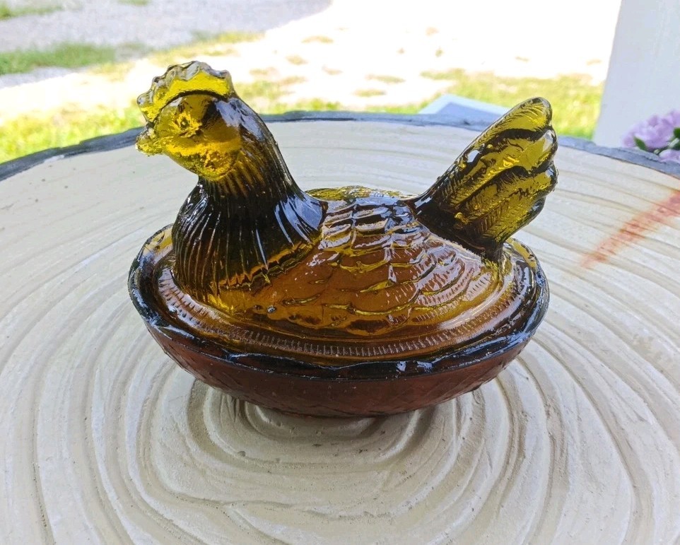 VINTAGE Indiana Glass Amber Hen On Nest Cottage Core, Farmhouse, Country Decor