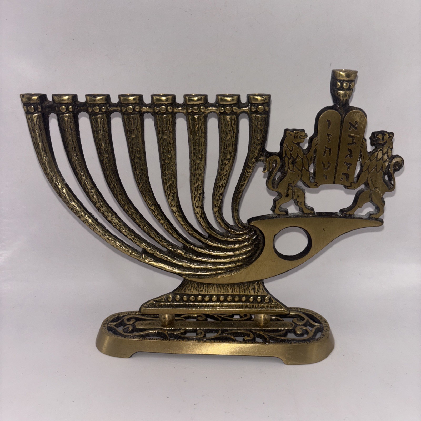 Classic Brass MID-CENTURY VTG Hen Holan Israel Jewish Menorah Lions And Torah