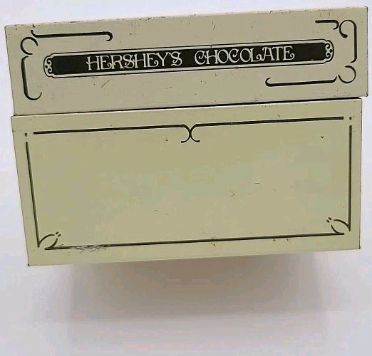Vintage Hershey\'s Velvet Sweet Chocolate Advertising Tin Box Beige Green
