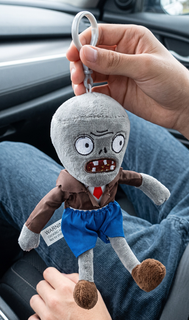 PLANTS vs.ZOMBIES Keychain PVZ Figures Plush Doll Soft Stuffed Toy for Kids Gift