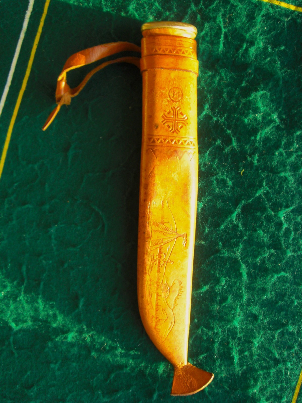 Vintage Finnish J Marttiini Rovaniemi Lapinleuku Knife Masur Birch Sheath MINT