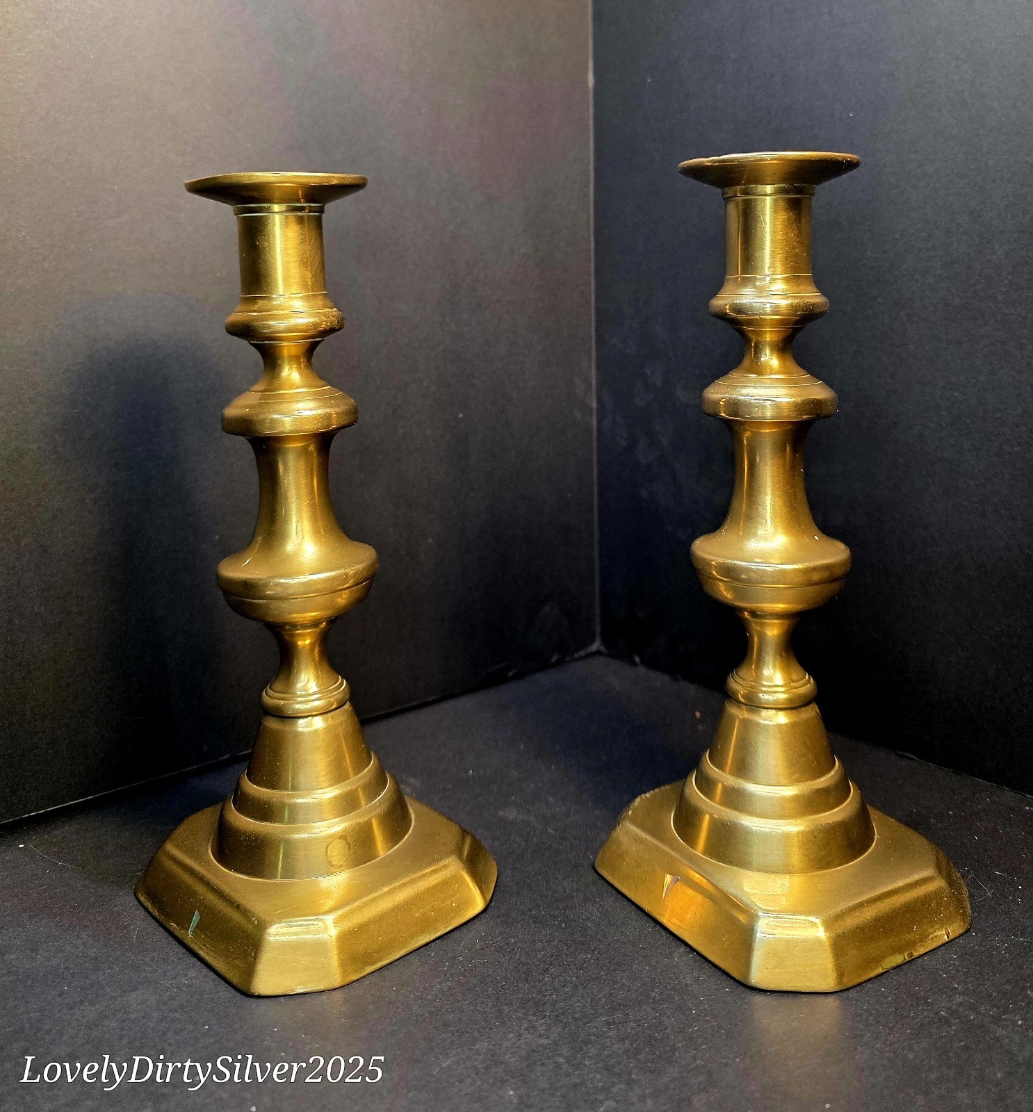 Pair of English Victorian c1870s Brass Table Candlesticks 9\
