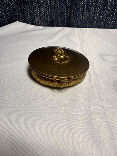 Vintage Gold Tone Round Rosary box Compact w/ Raised Image Religious Lid