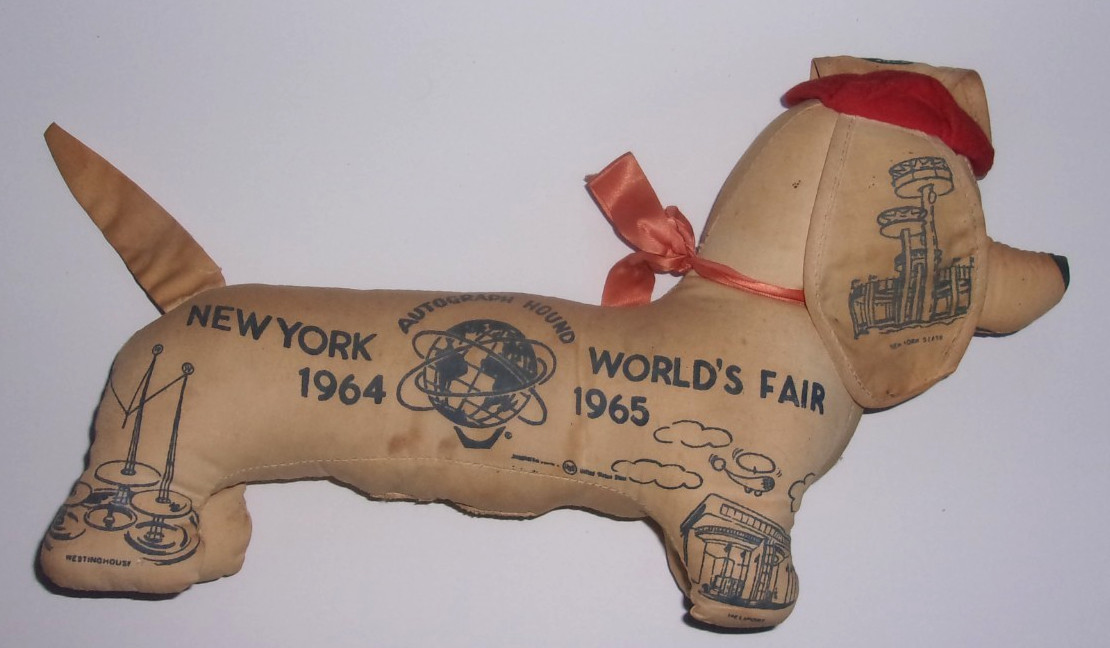 Pre Owned Vintage  1964 1965 New York Worlds  Fair Autograph Dog