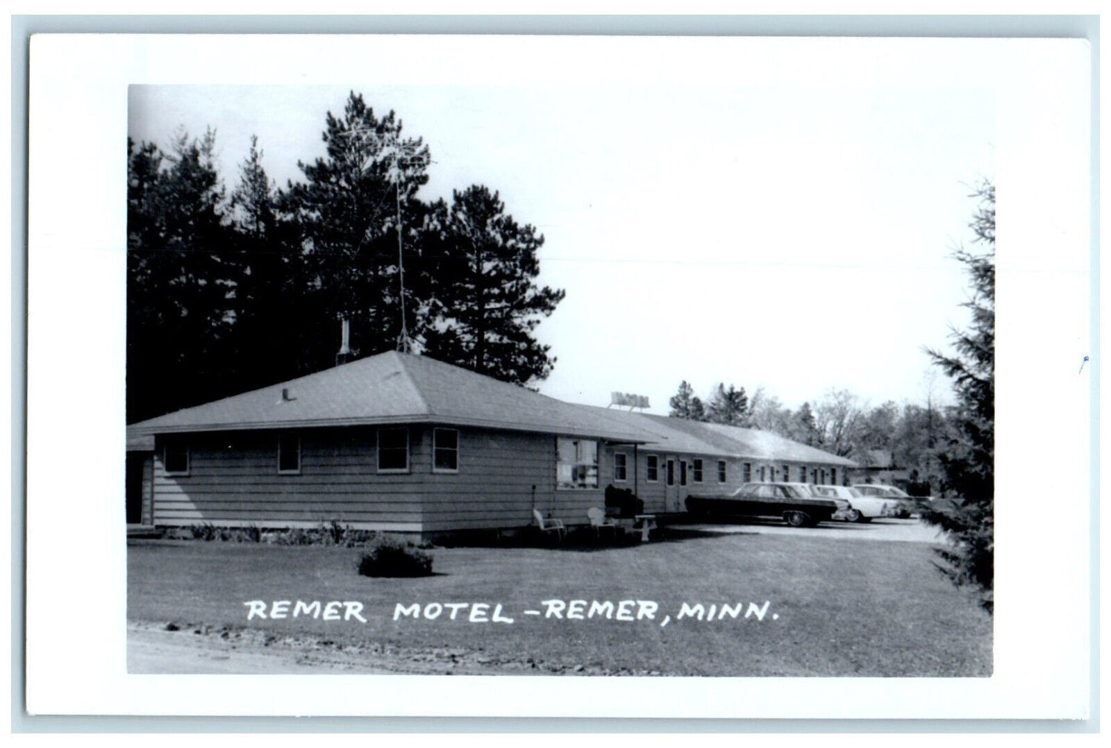 1970 Remer Motel Remer Minnesota MN Vintage Unposted RPPC Photo Postcard