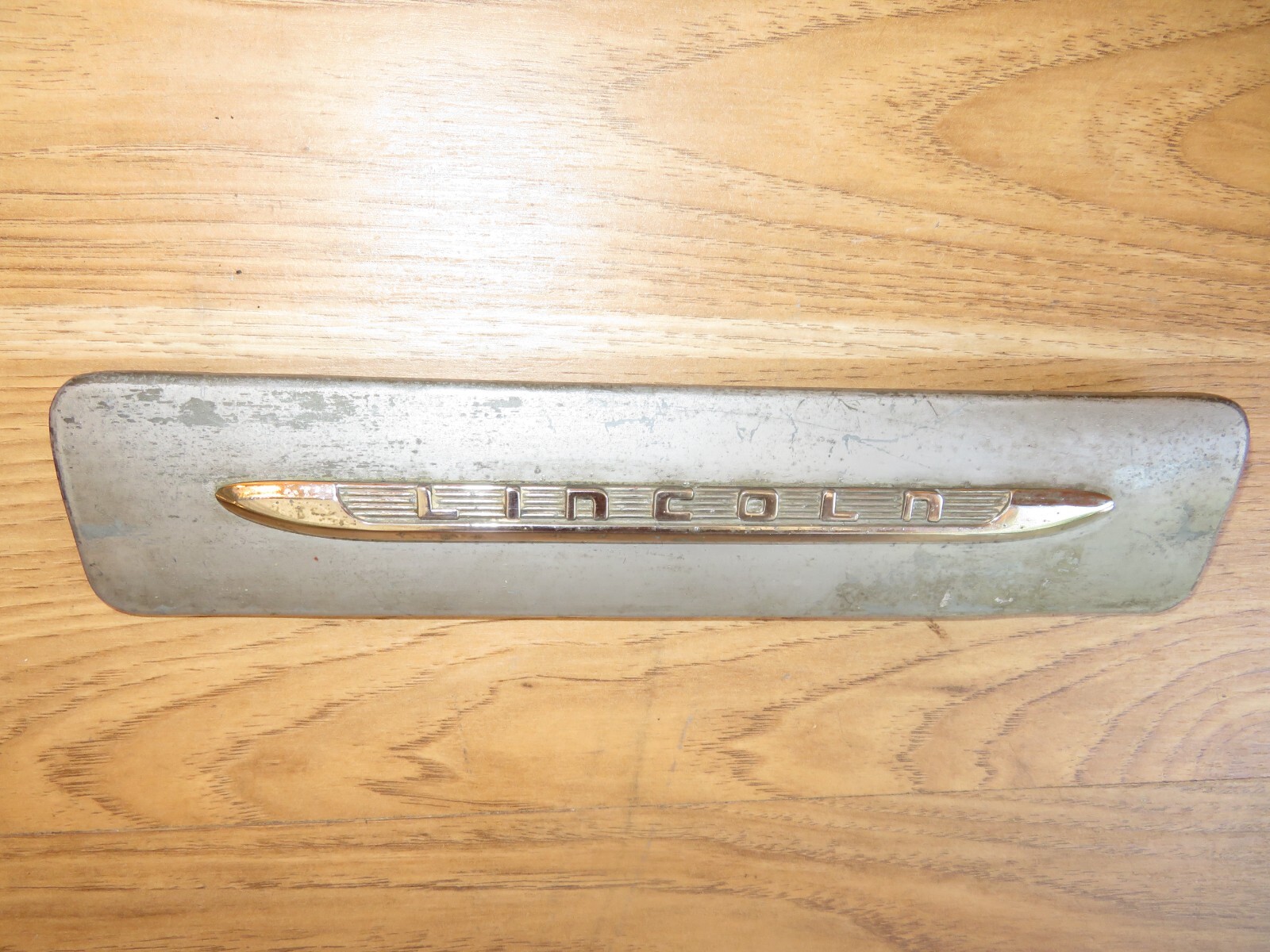 Vintage Lincoln Emblem  1930\'s 1940\'s Lincoln Dash Emblem 16H - 7304370
