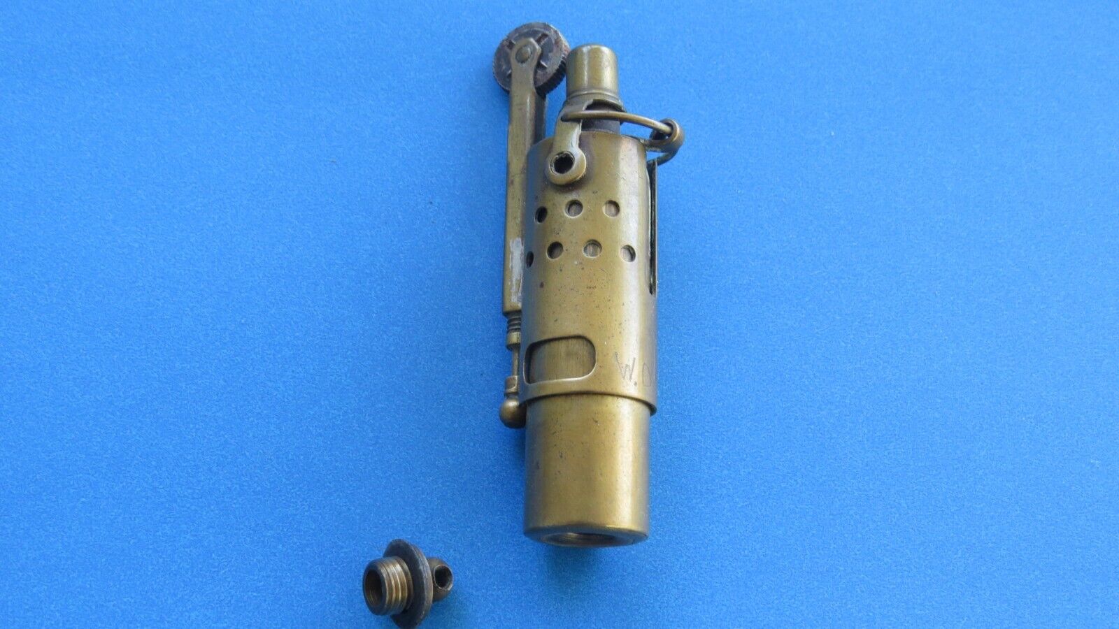 Antique WW1 Brass Trench cigarette lighter,  Excellent condition, No markings