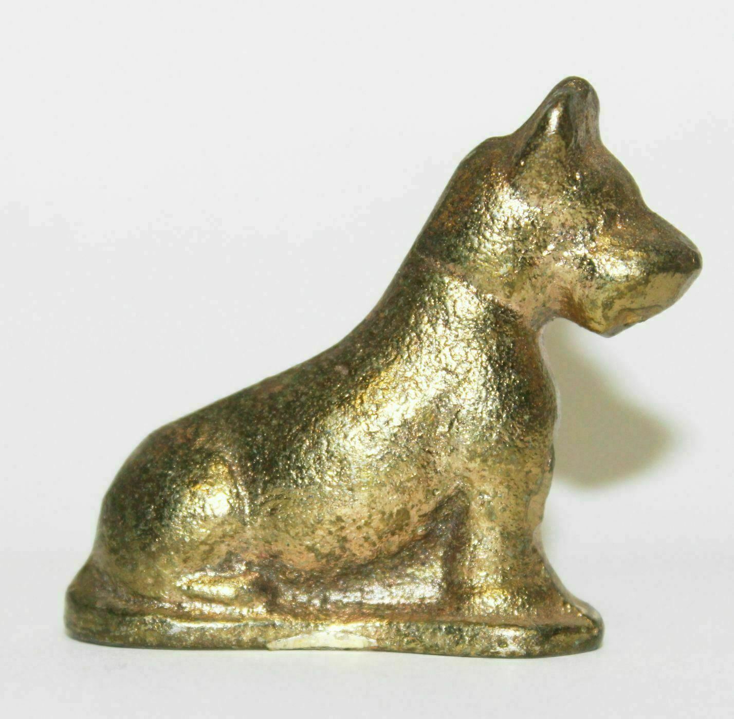 Vintage Metal Scottish Terrier Dog Animal Figure Gold color Sitting Paperweight