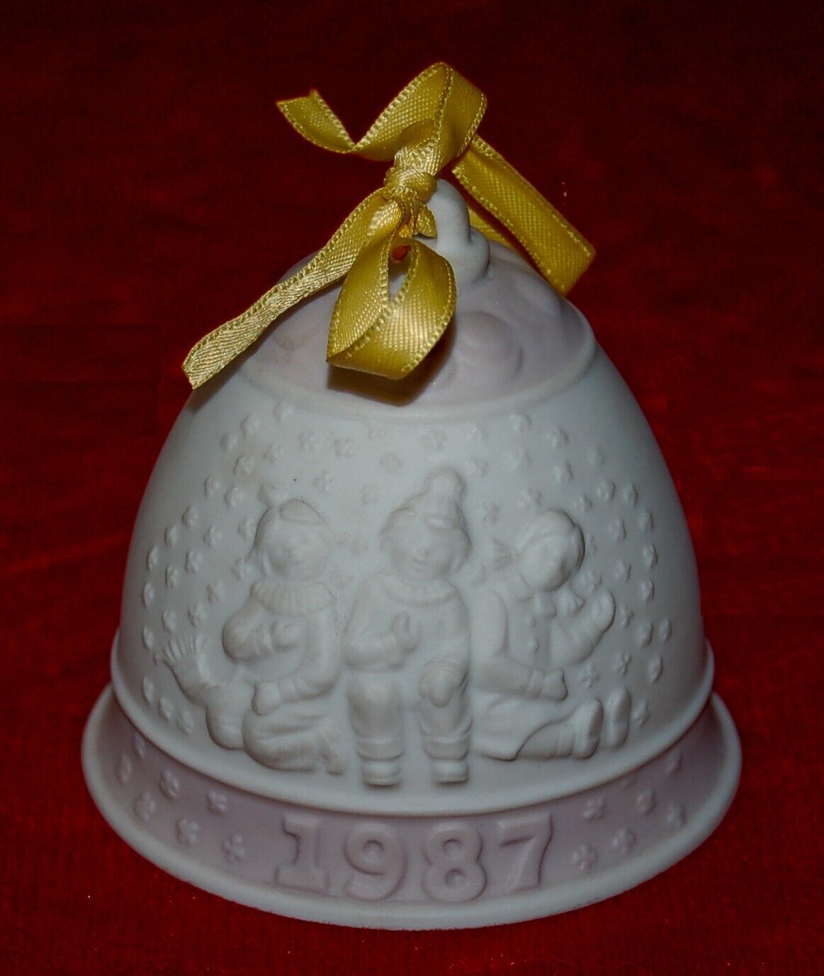LLADRO Porcelain  CHRISTMAS BELL 1987 Made in Spain