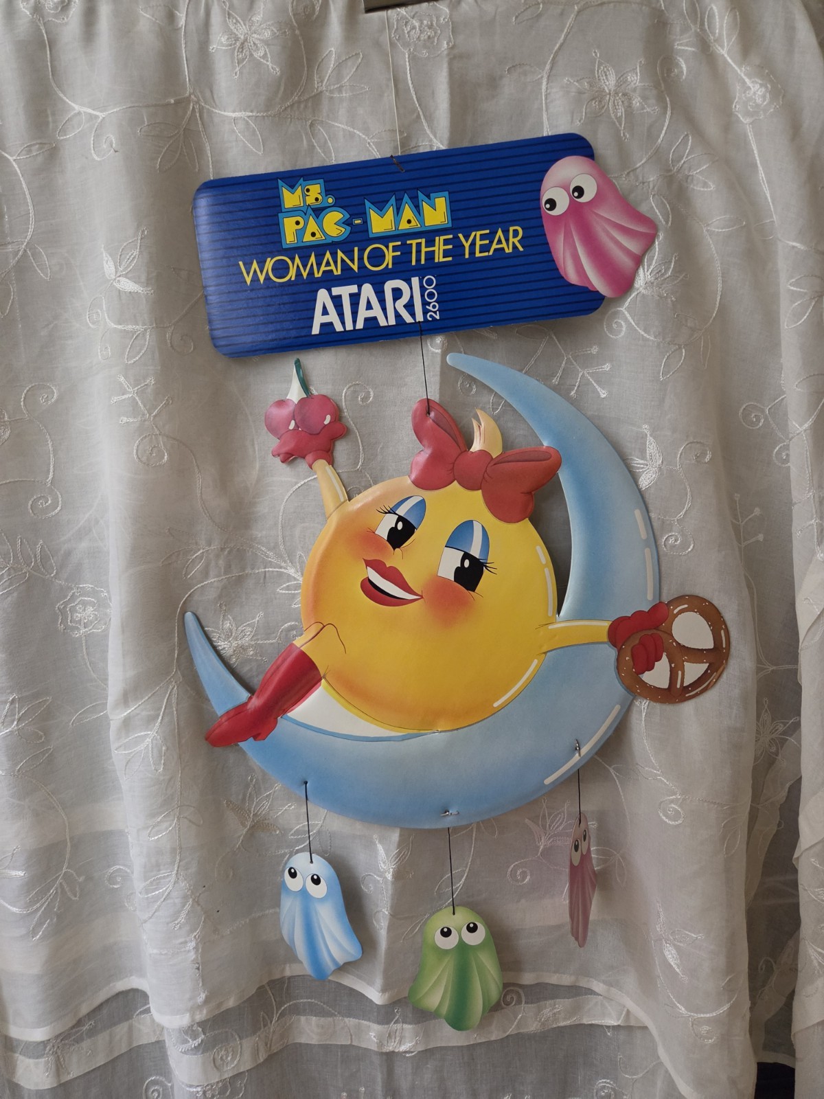 Rare Vintage 1982 Ms Pac-Man Atari 2600 Store Display Mobile Sign Complete