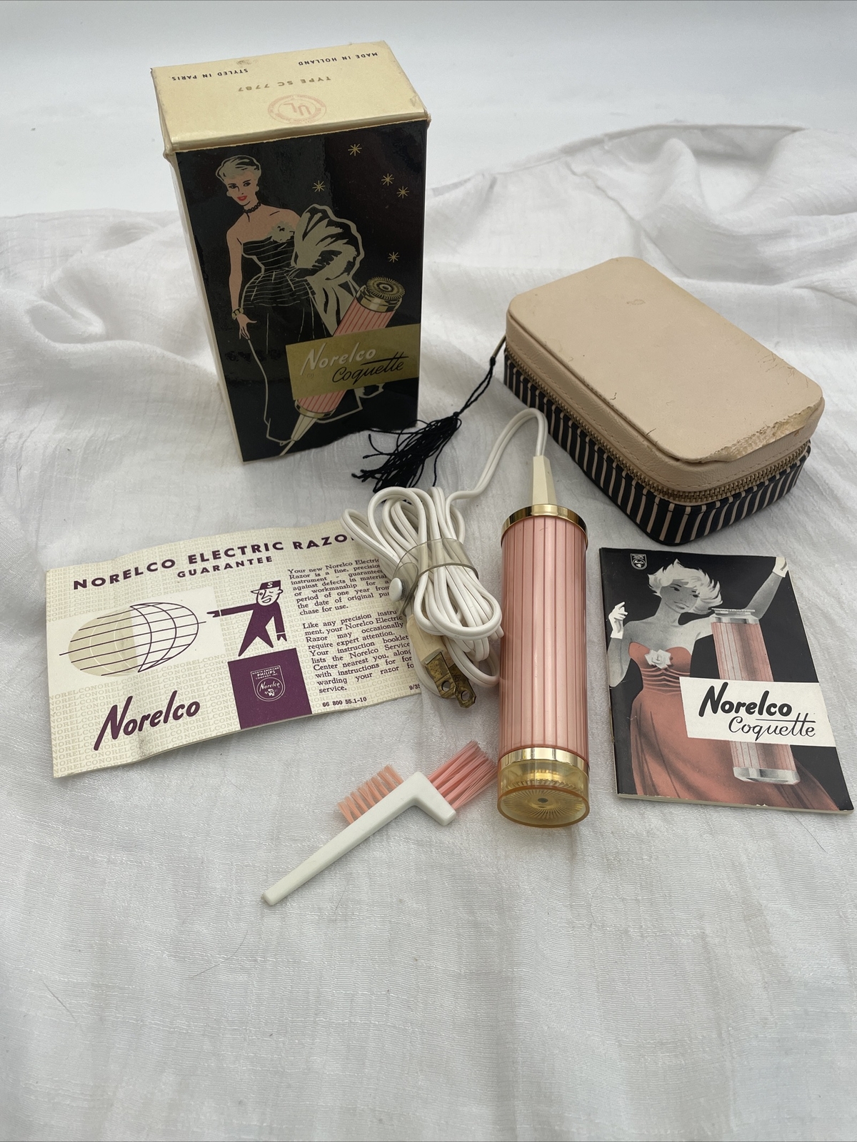 Vintage Norelco Coquette Pink Electric Shaver Hair Remover W/ Original Box 50’s