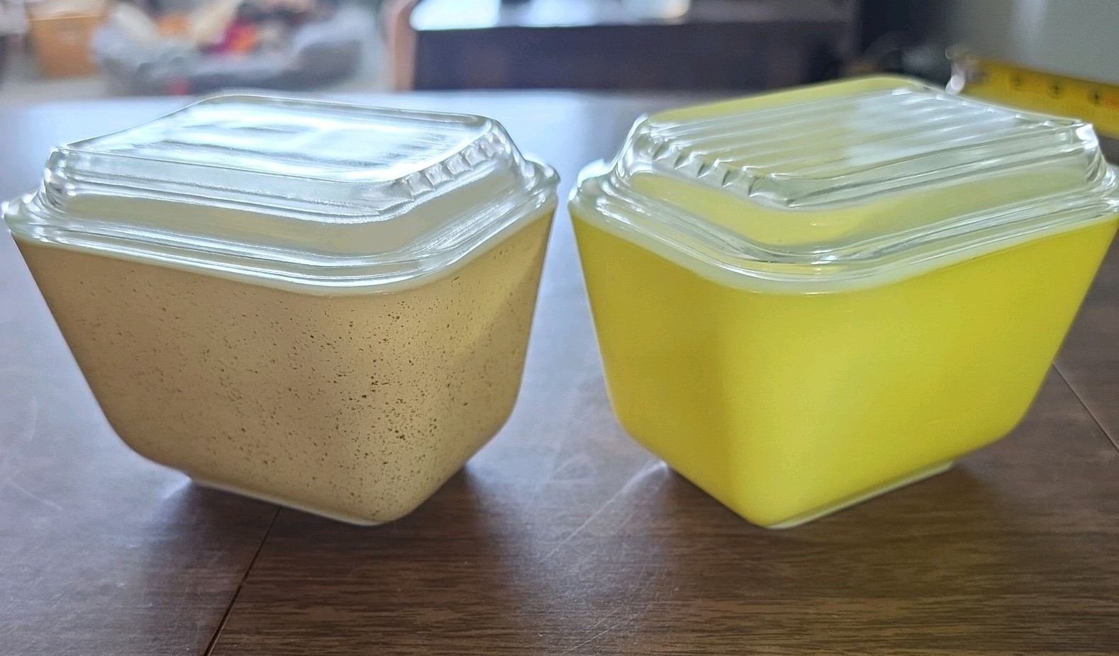 Pyrex 501 B Qty 2: yellow/brown speckled Rectangular Butter Dish/Food Containers Pyrex 501 B Qty 2: yellow/brown speckled Rectangular Butter Dish/Food Containers