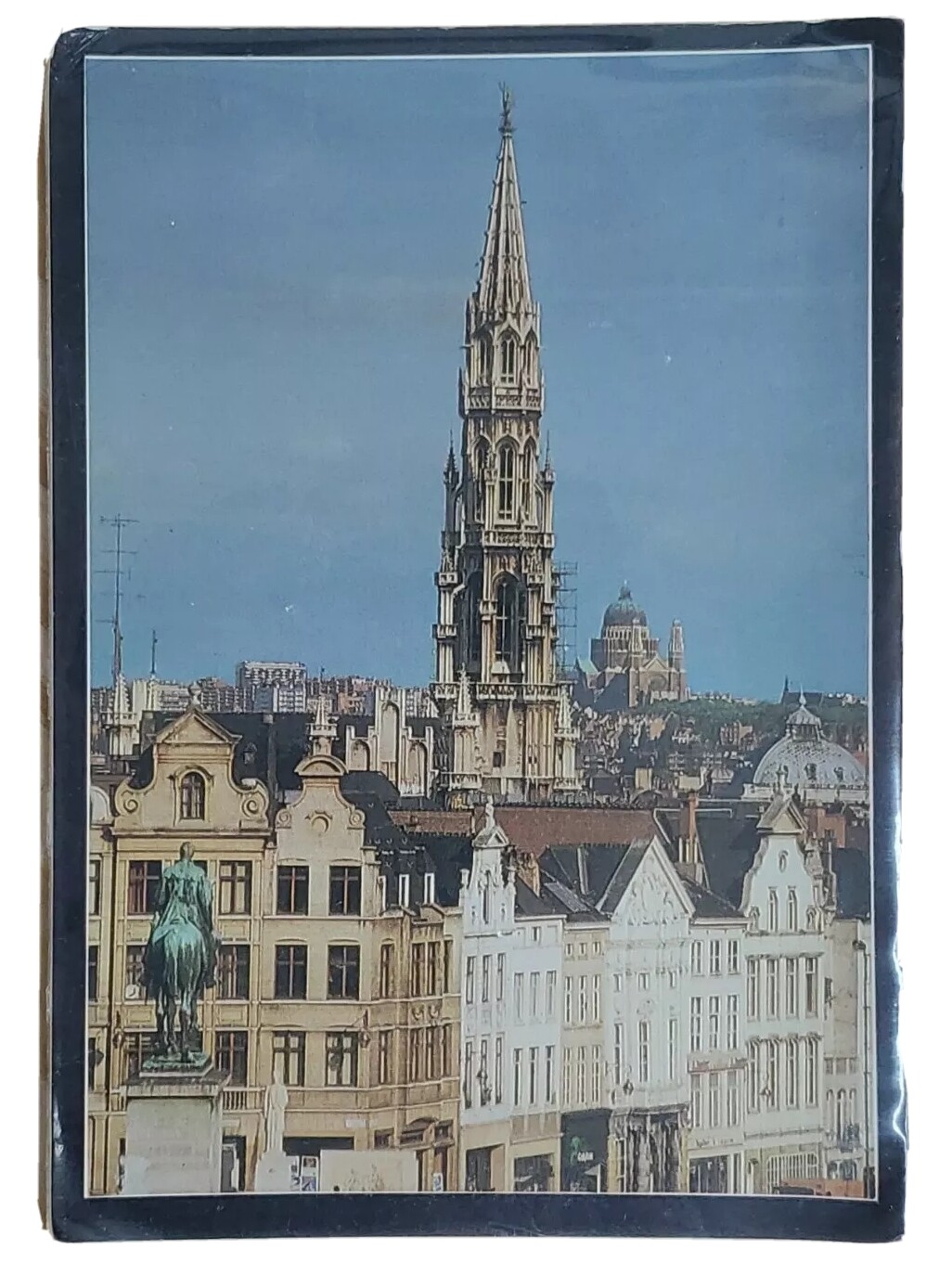 Postcard Bruxelles Fleche de l\'Hotel de Ville et Basilique Brussel Belgium Eu B1