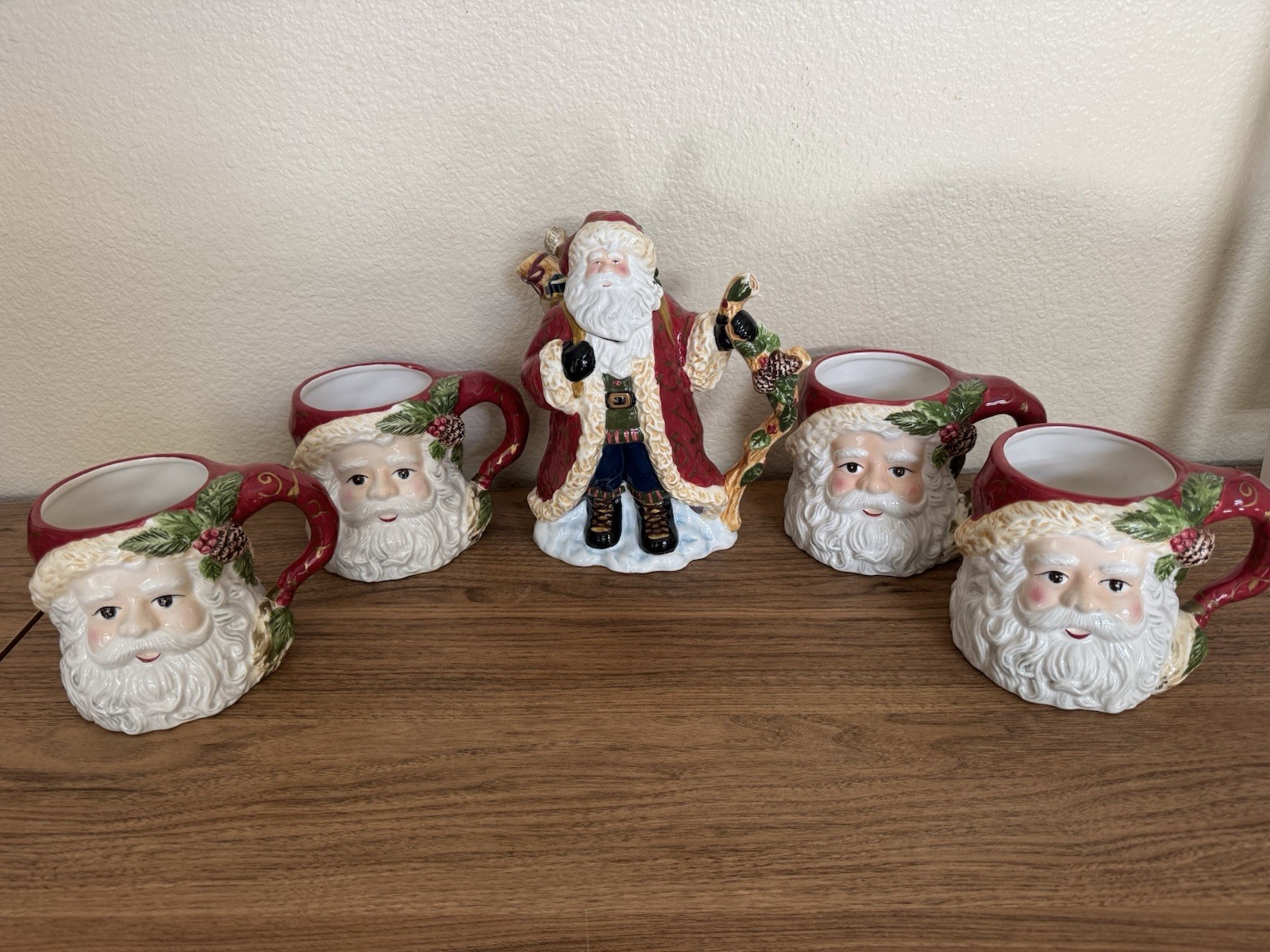 Vintage BURTON & BURTON CHRISTMAS TEAPOT + 4 mugs | FOREST SANTA  | Handpainted