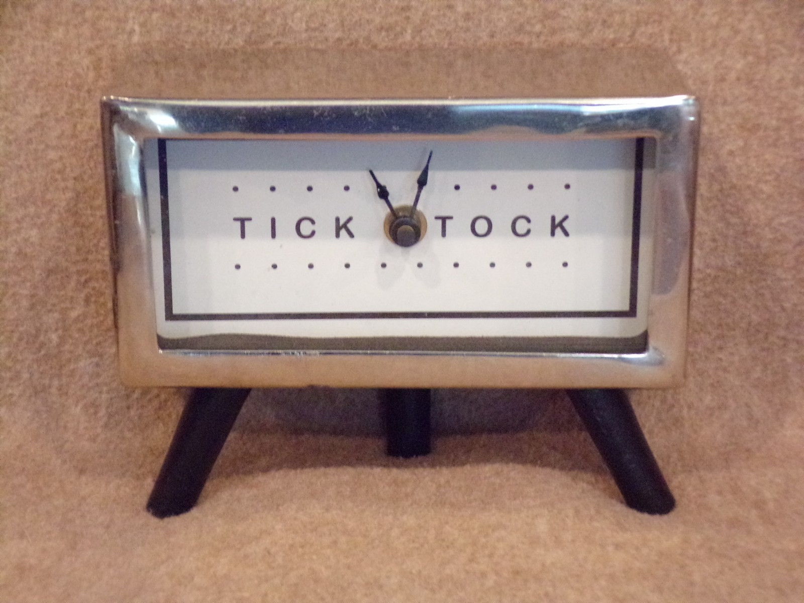 Sweet Little Tick Tock Clock Silver Black Footed Desk Table Clock Vintage Works