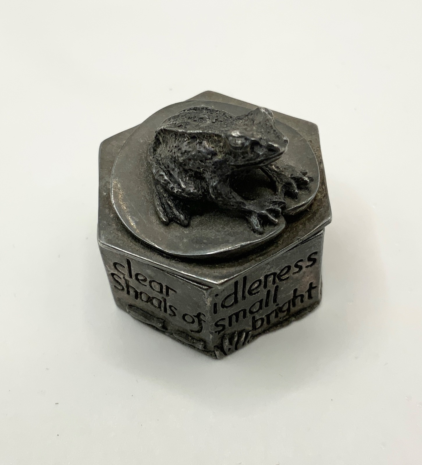 Vintage Silver Scenes 1992 Frog Silver Plated Trinket Box with Lid