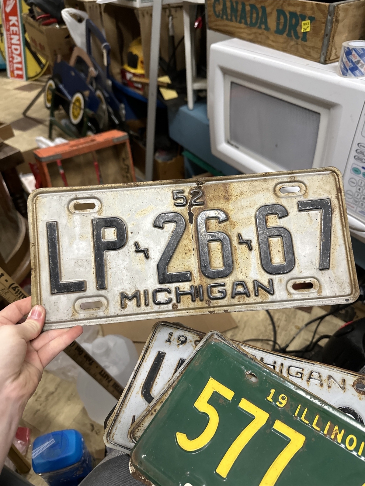 1952 Michigan License Plate LP-26-67