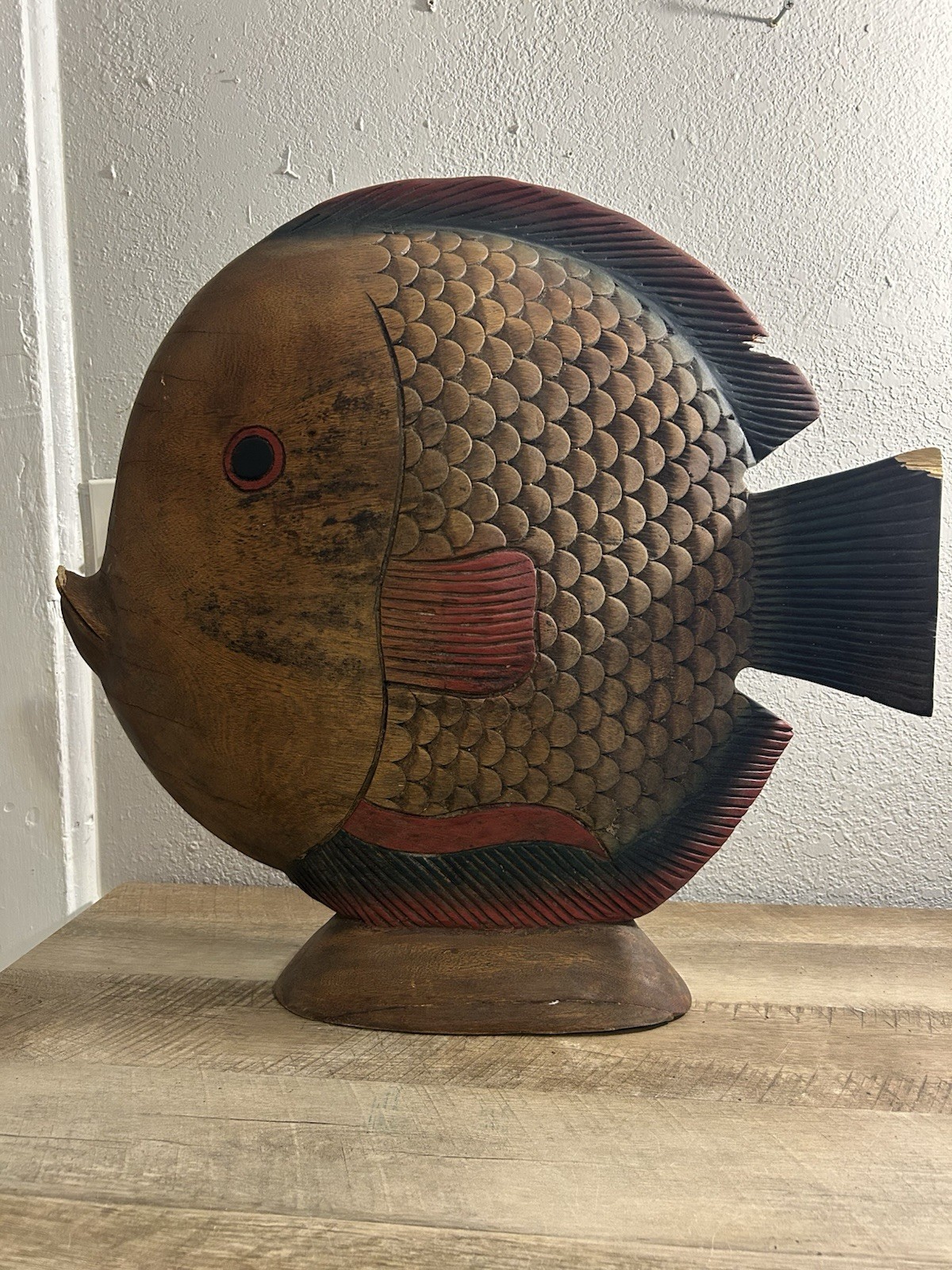 Vintage Fish ￼wood carved statue tropical sculpture hawaiian art sarreid