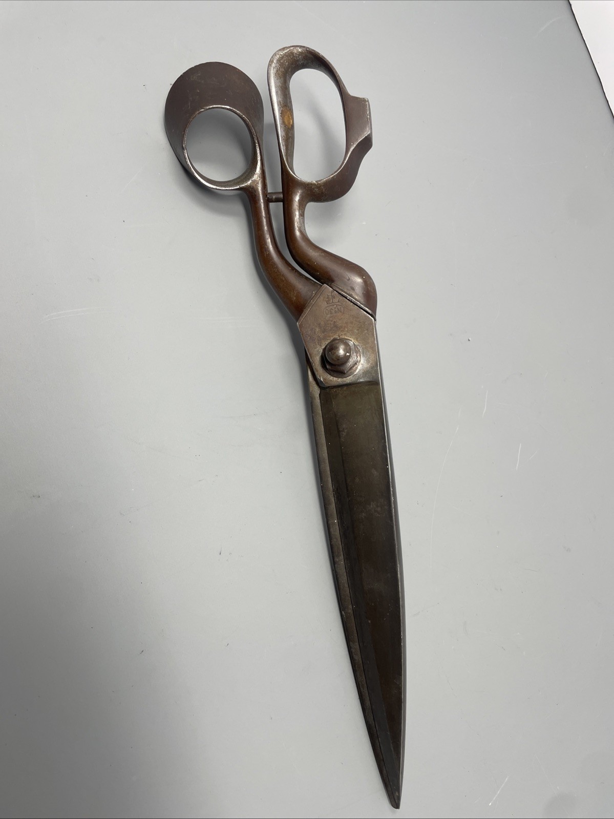 Vintage 14” Fratelli Torresani Milano Tailor Shears # 30 Italian Sewing Scissors