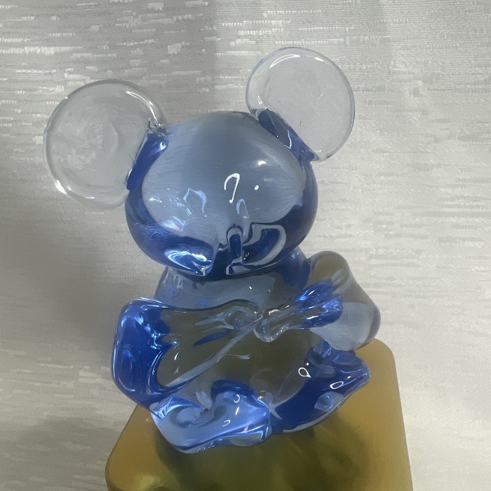 Koala Bear Paperweight Blue Glass US Commerative Fine Art Gallery 3\