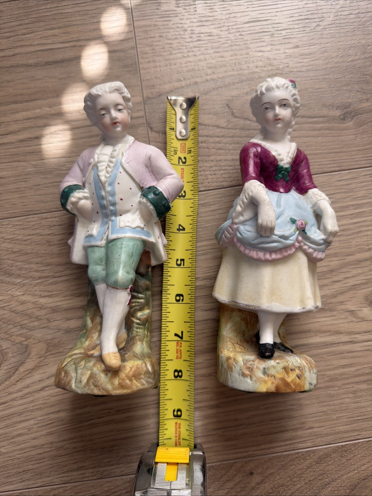 Vintage Porcelain Colonial Couple Figurines Man & Woman 8” Decorative Pair