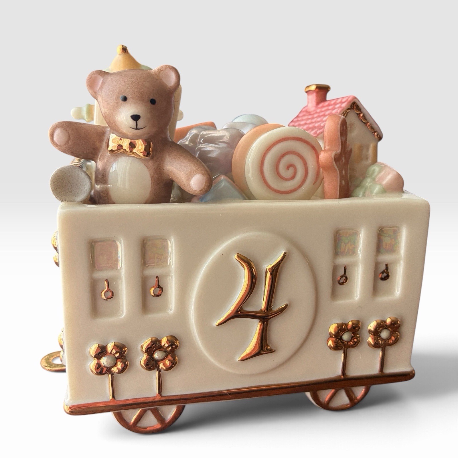 Lenox Happy Birthday Express Fabulous Four Train Car Age 4 with Box