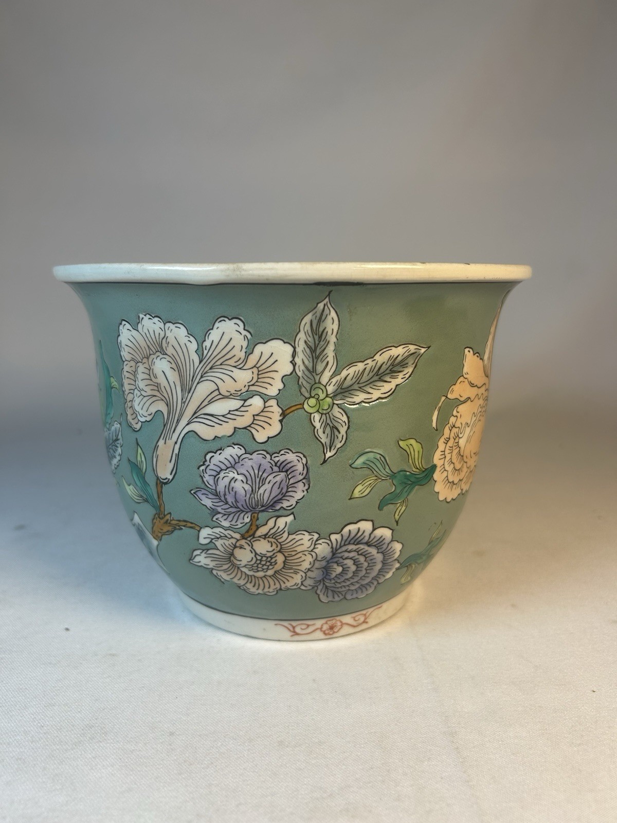 Vintage CPC Macau Porcelain Planter 8\ Vintage CPC Macau Porcelain Planter 8\