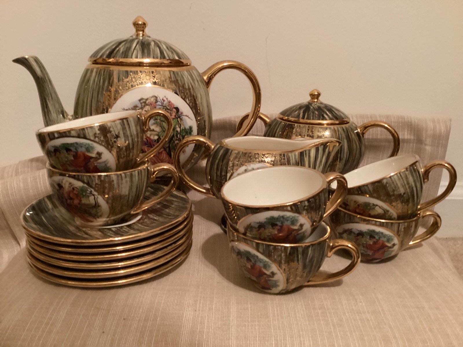 VTG  Lofisa Full 17 pc Tea Set Handcrafted & Handpainted In Guadalahara Mexico
