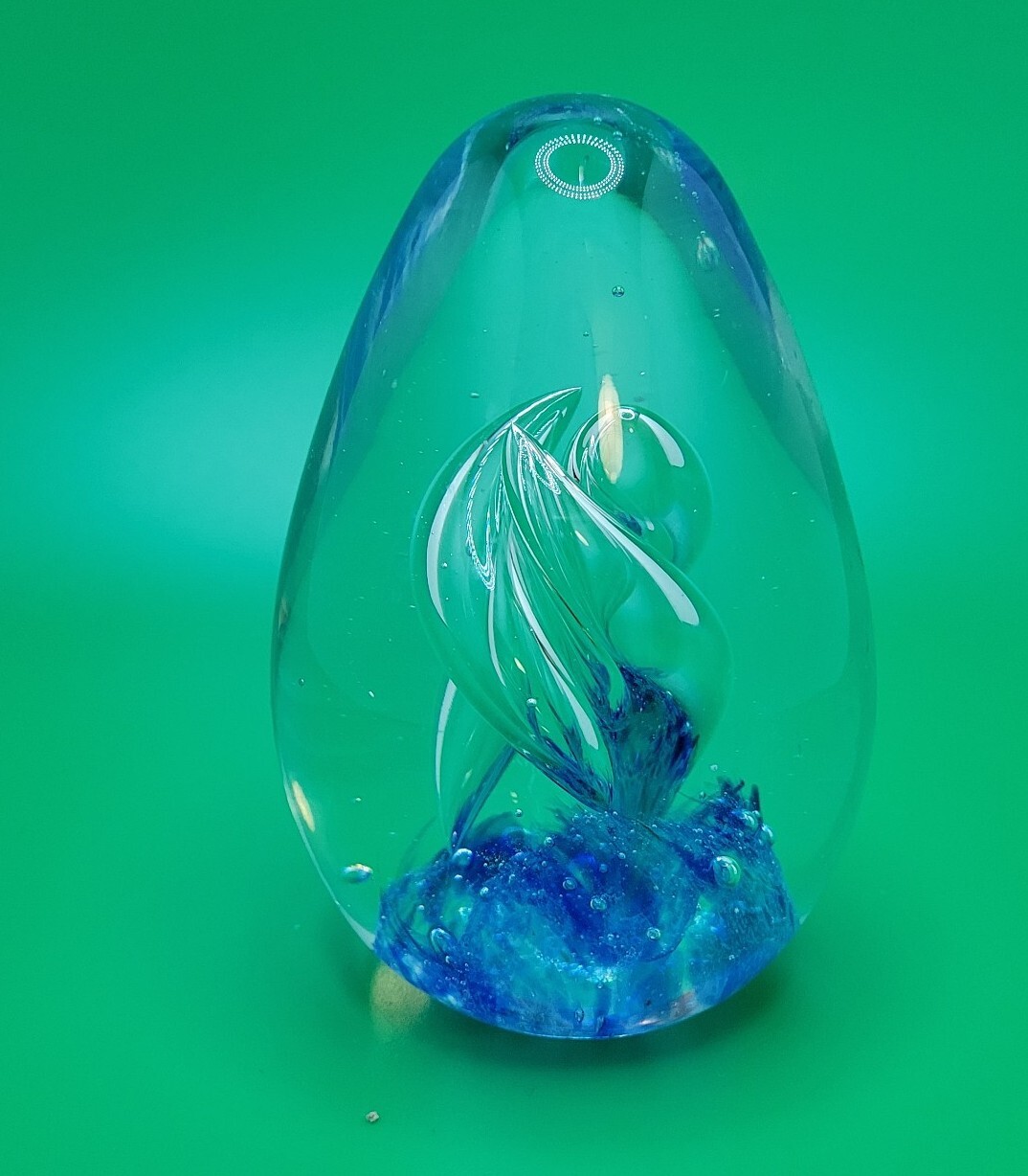 GREENBRIER COBALT BLUE SWIRL PAPERWEIGHT EGG SHAPED INTERNATIONAL