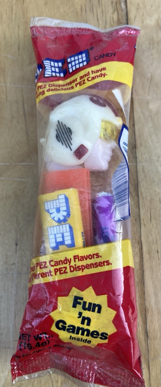 Vintage 1990s Star Wars Luke Skywalker X-Wing Pilot Pez Dispenser-new in bag