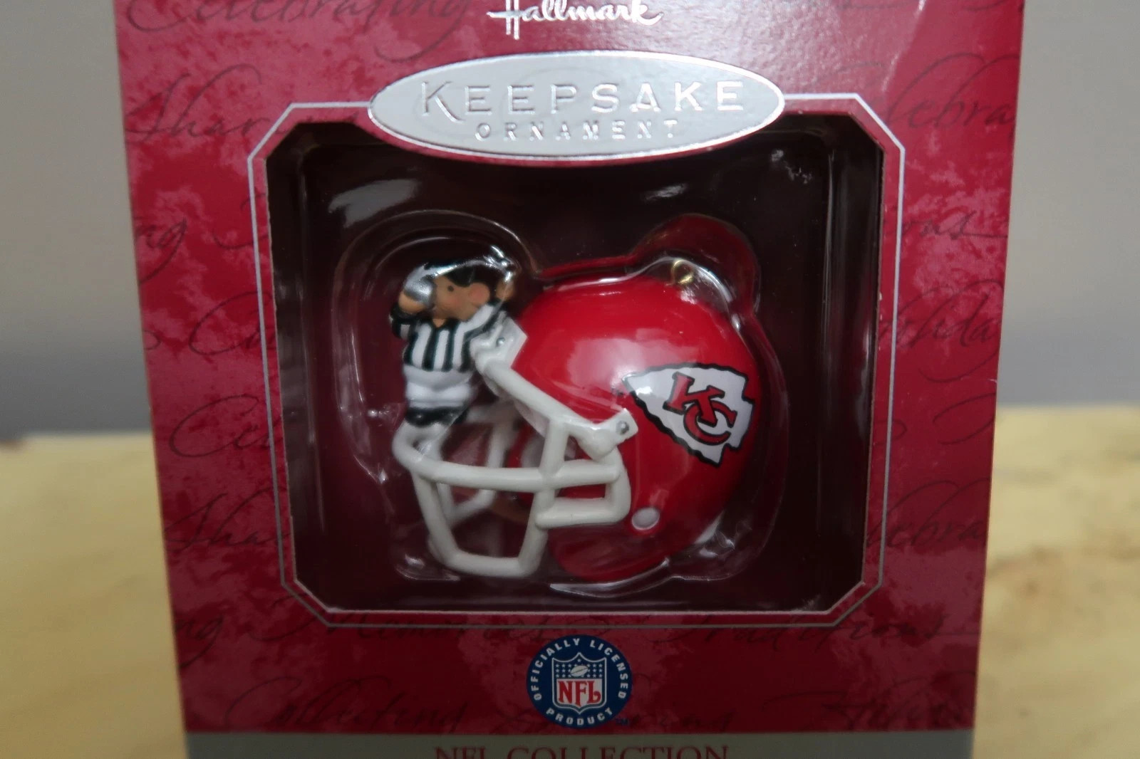 Kansas City Chiefs Hallmark Keepsake  Ornament Helmet 1998 NFL New-11-12-13