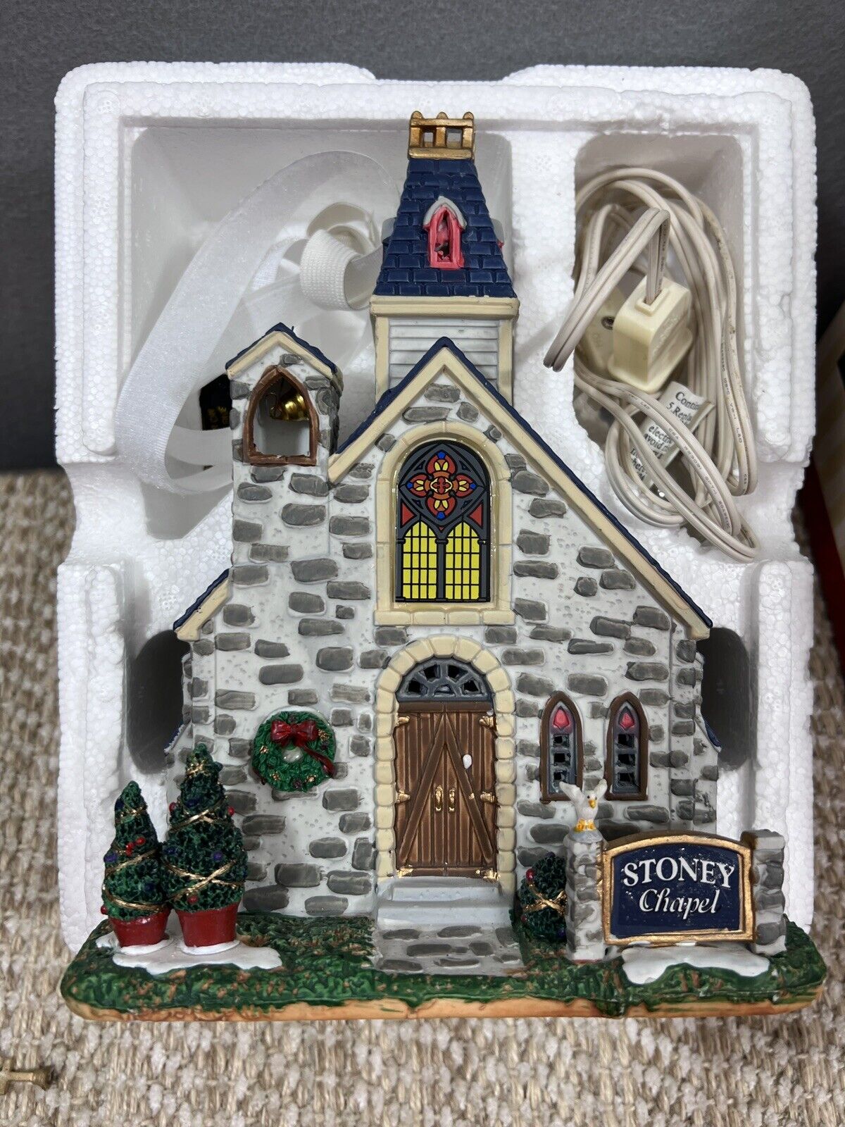 Lemax Village Collection Stoney Chapel Lighted Tested Christmas Village