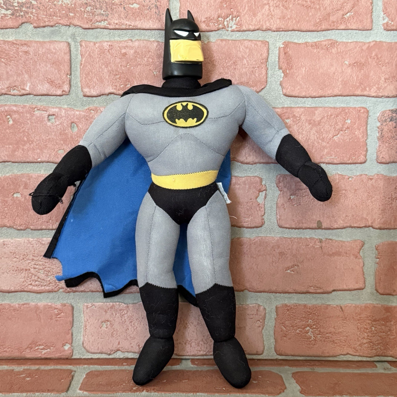 VTG 1998 BATMAN THE ANIMATED SERIES PLUSH STUFFED ANIMAL PLAY BY PLAY FIGURE VTG 1998 BATMAN THE ANIMATED SERIES PLUSH STUFFED ANIMAL PLAY BY PLAY FIGURE