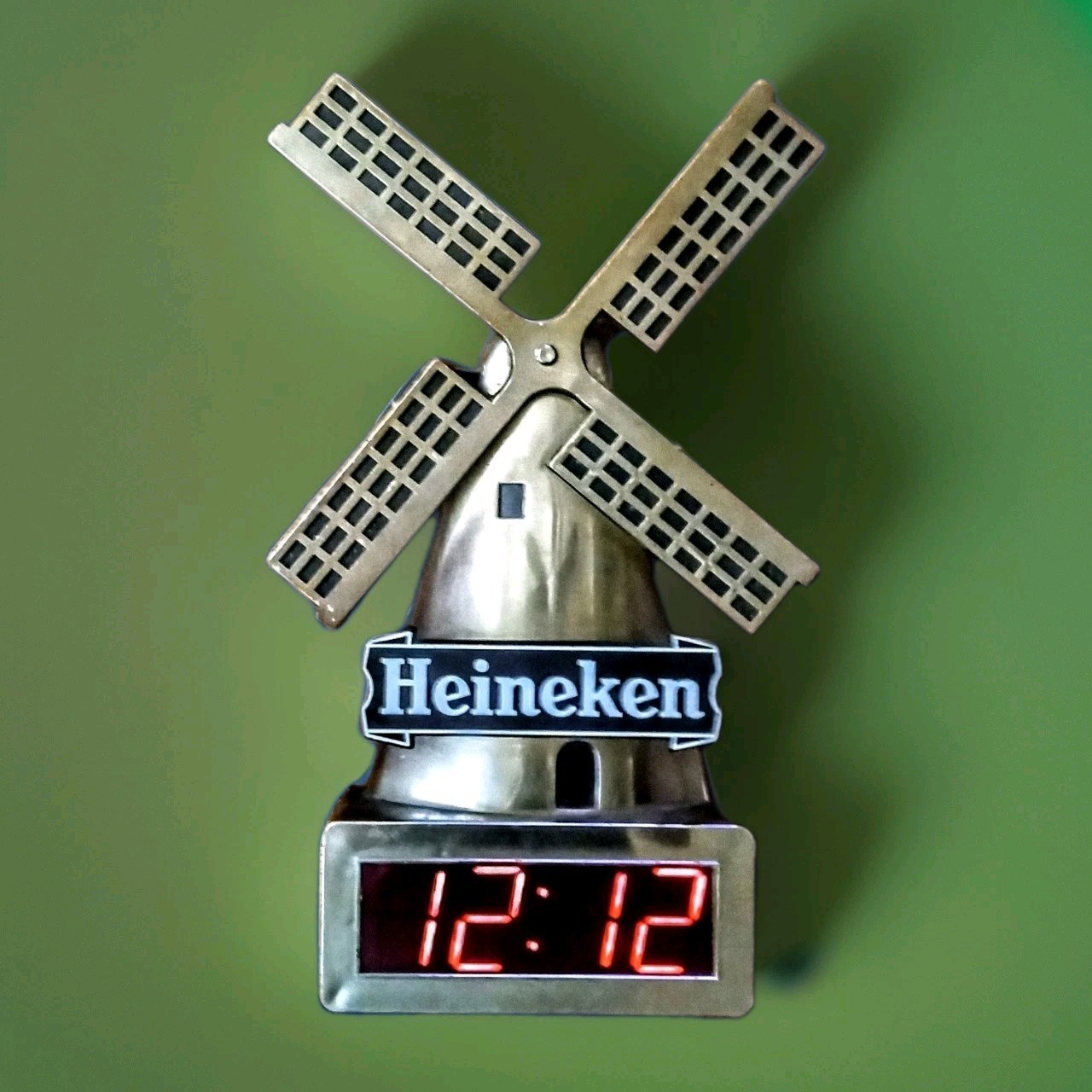 Vintage 1970s Heineken Windmill Clock Display Electric