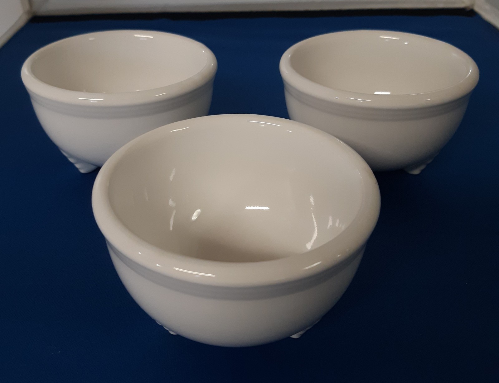 FIESTA White Tripod Dipping Bowls Set Of 3