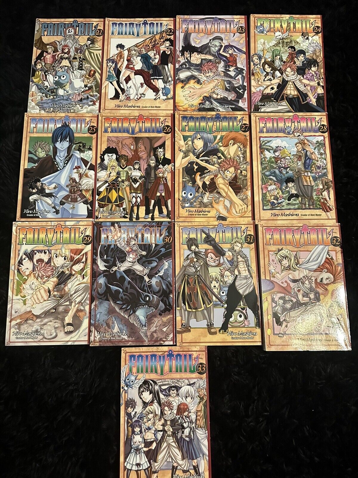 Fairy Tail : Manga Volumes 21-33 (English)
