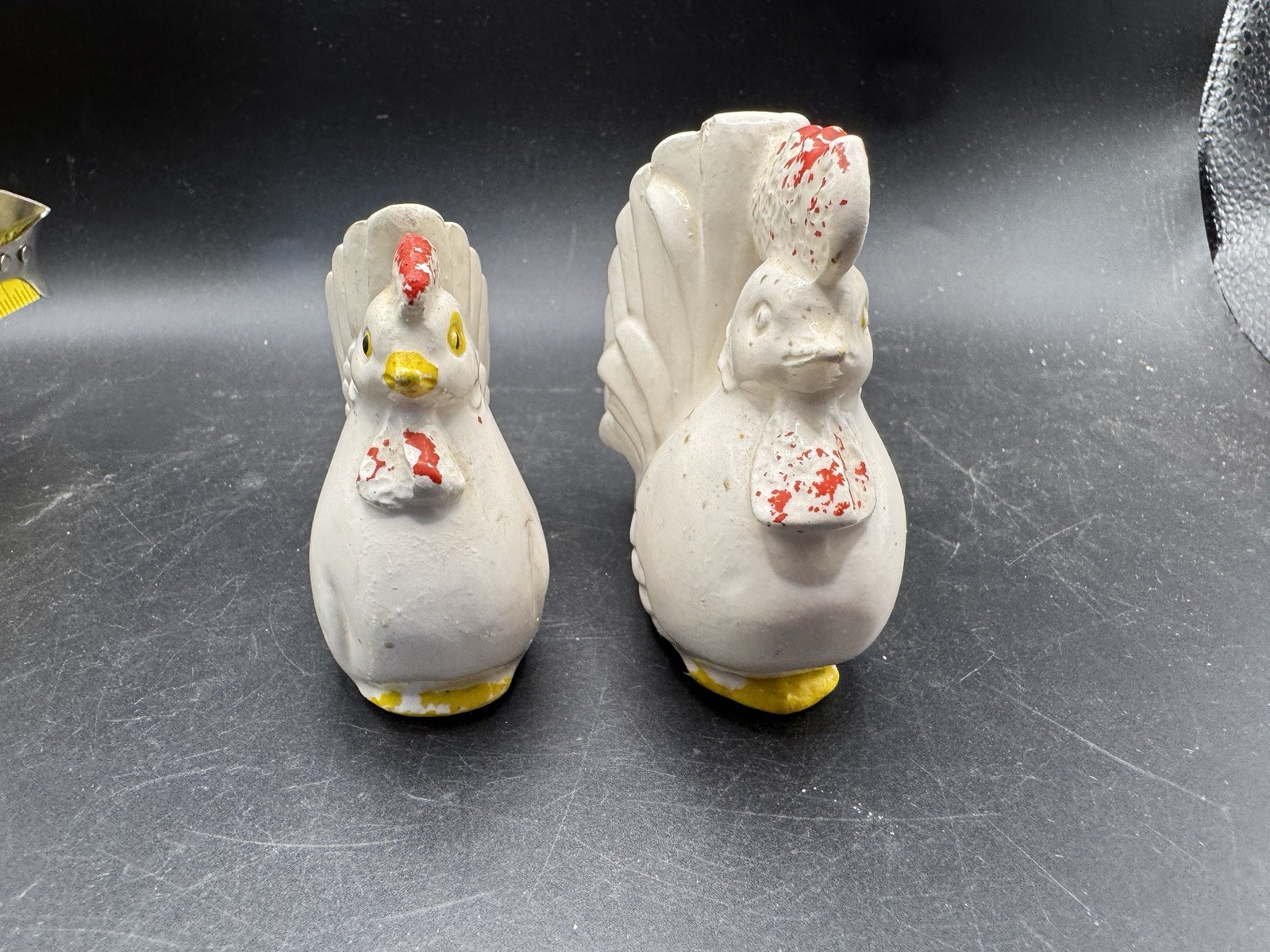 Vintage Ceramic Rooster Hen Chicken Salt Pepper Shakers Farmhouse Set