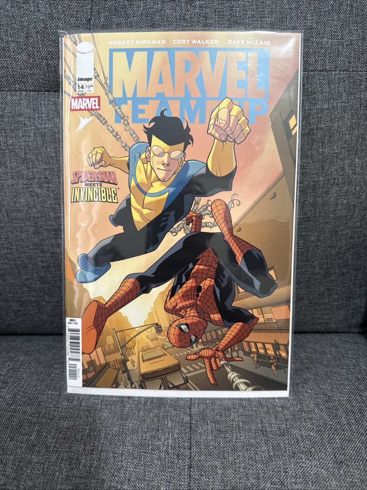 Marvel Team-Up Spider-Man Meets Invincible Comics Brand New