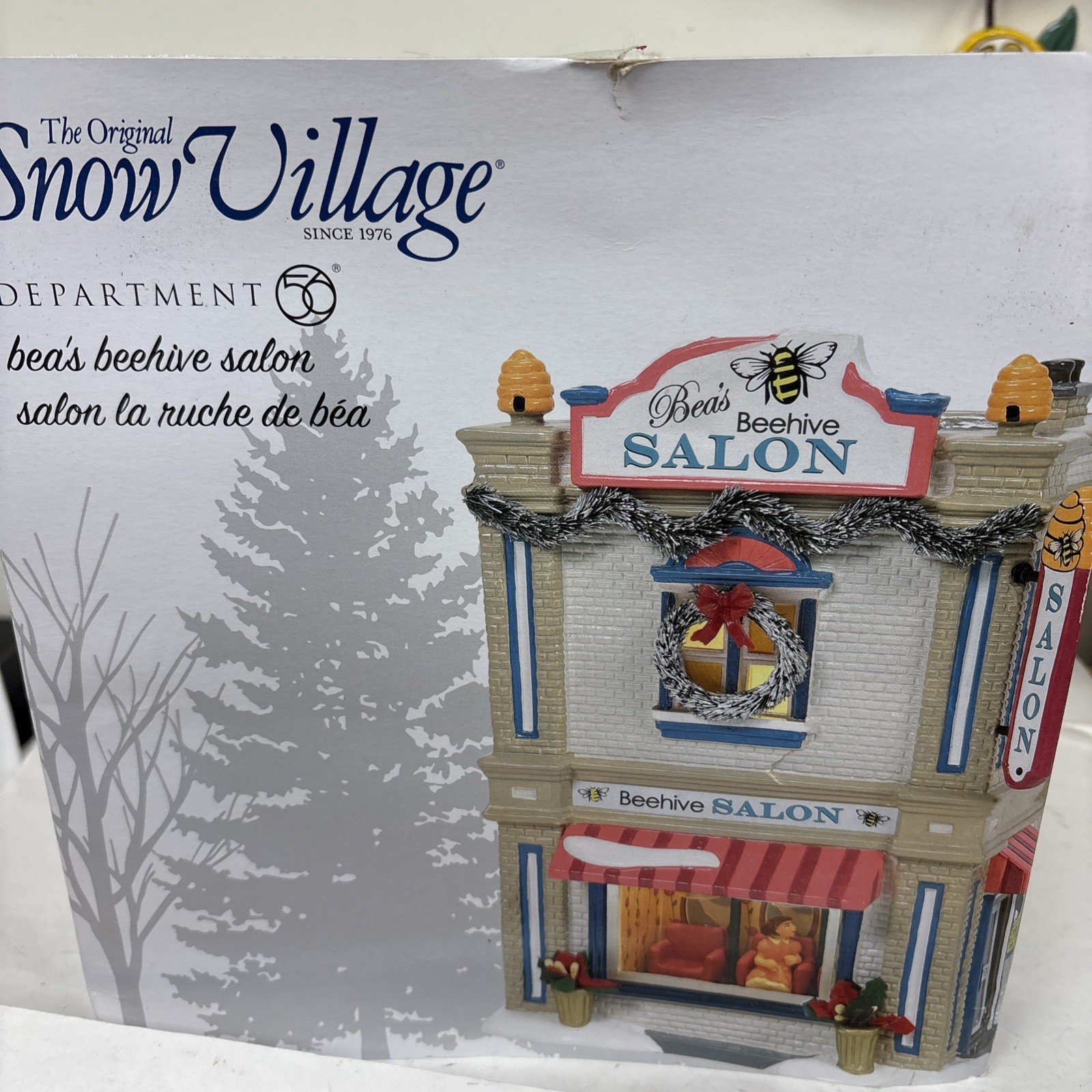 Dept 56 BEA'S BEEHIVE SALON Snow Village 6009714 Department 56 New 2022 IN STOCK