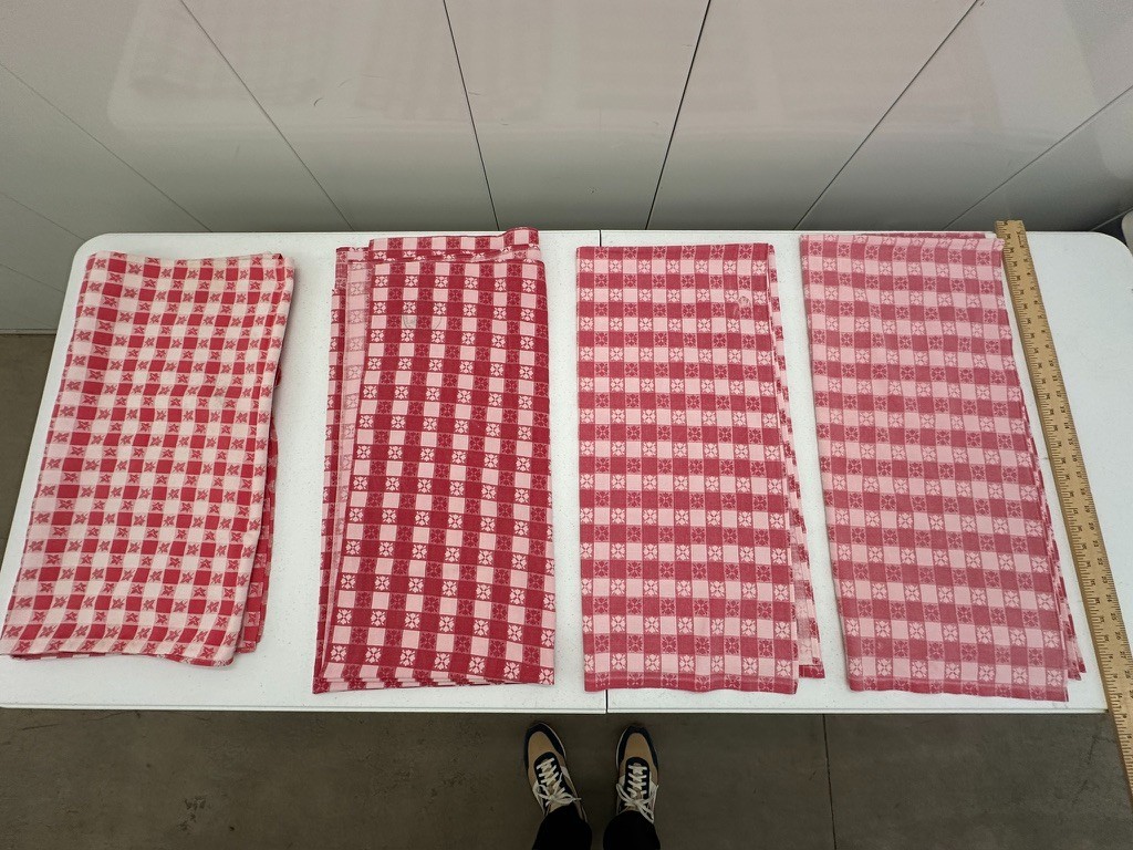 4 Vintage Commercial Use Tablecloths Red White Flower Leaves