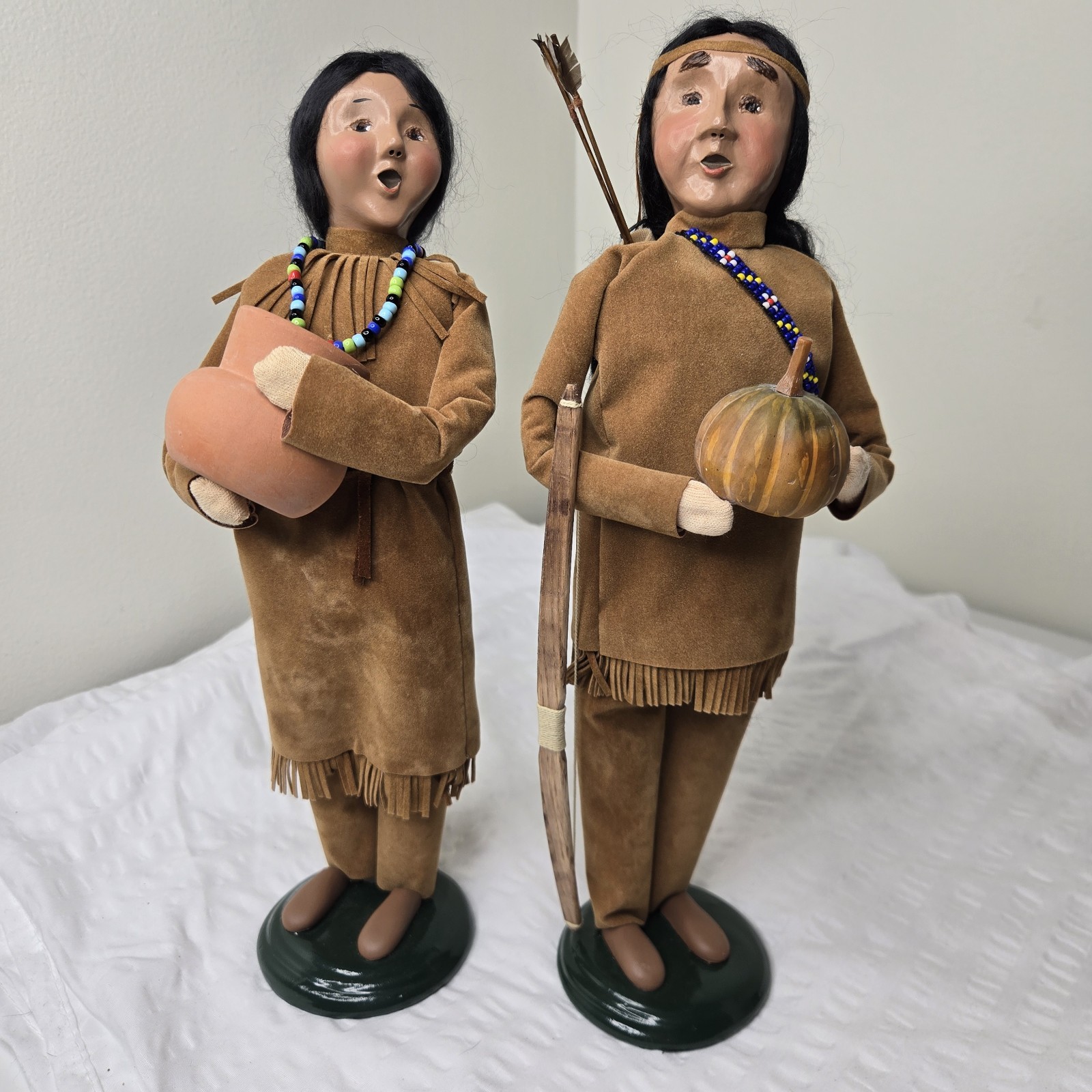 Byers Choice Native American Indian Woman w/ Necklace Man w/ Bow, Arrow, Quiver