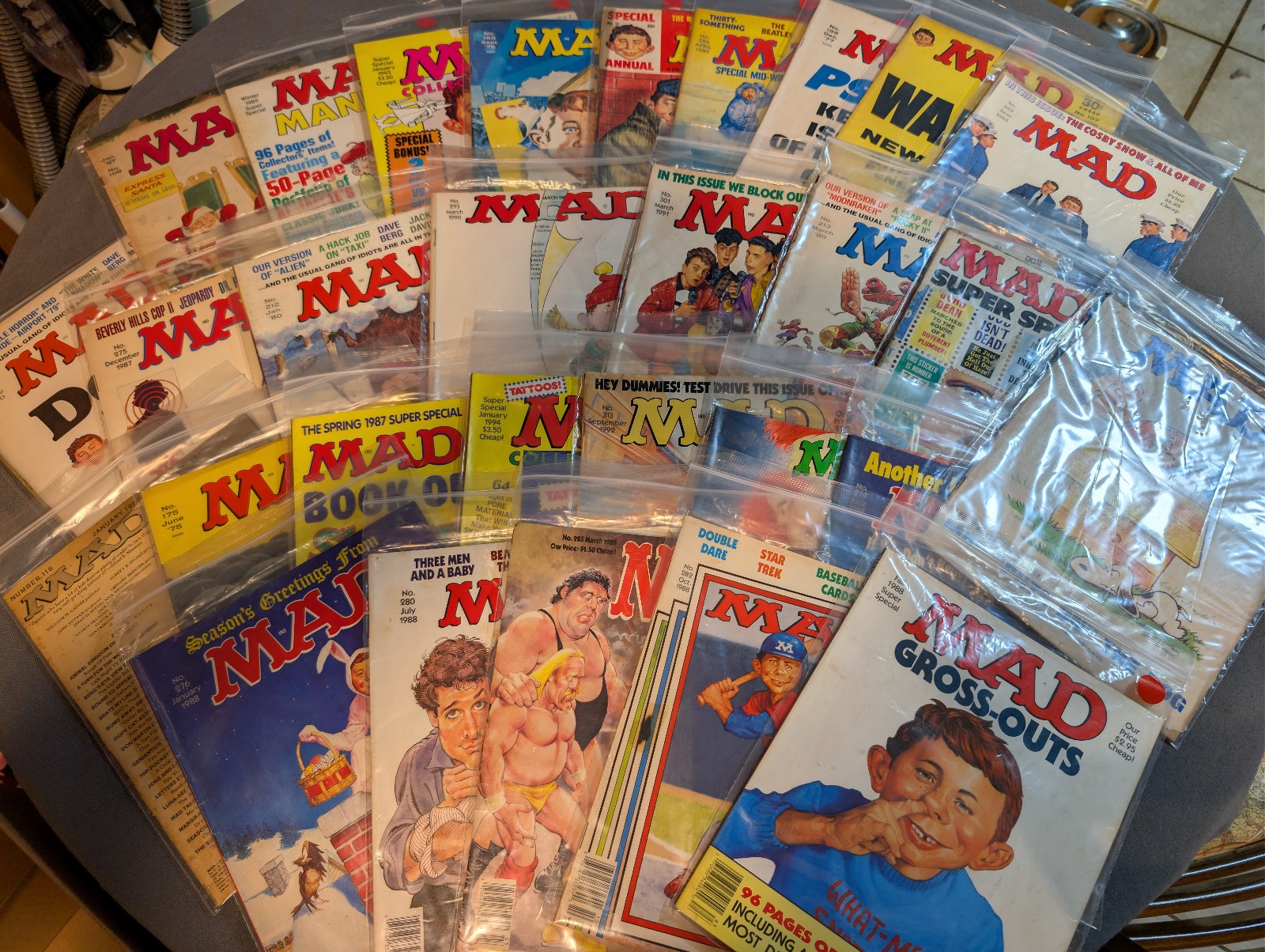 Vintage Mad Magazine Lot of 29 1960s - 1990s Vintage Mad Magazine Lot of 29 1960s - 1990s