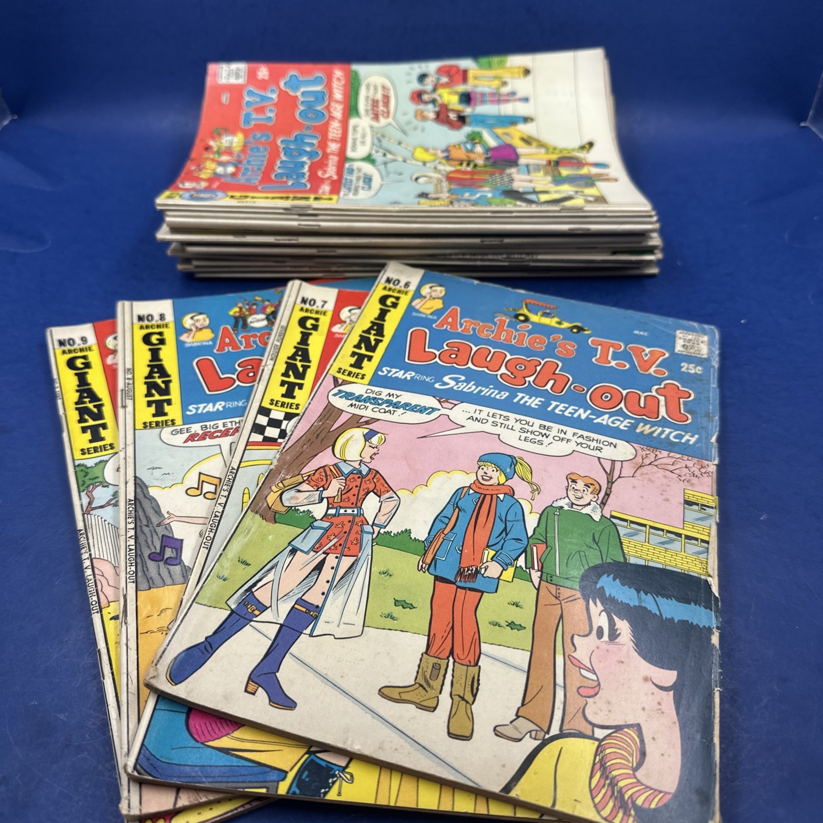 Archie’s T.V. Laugh-Out U Pick 1970-71 ~Archie Giant Series