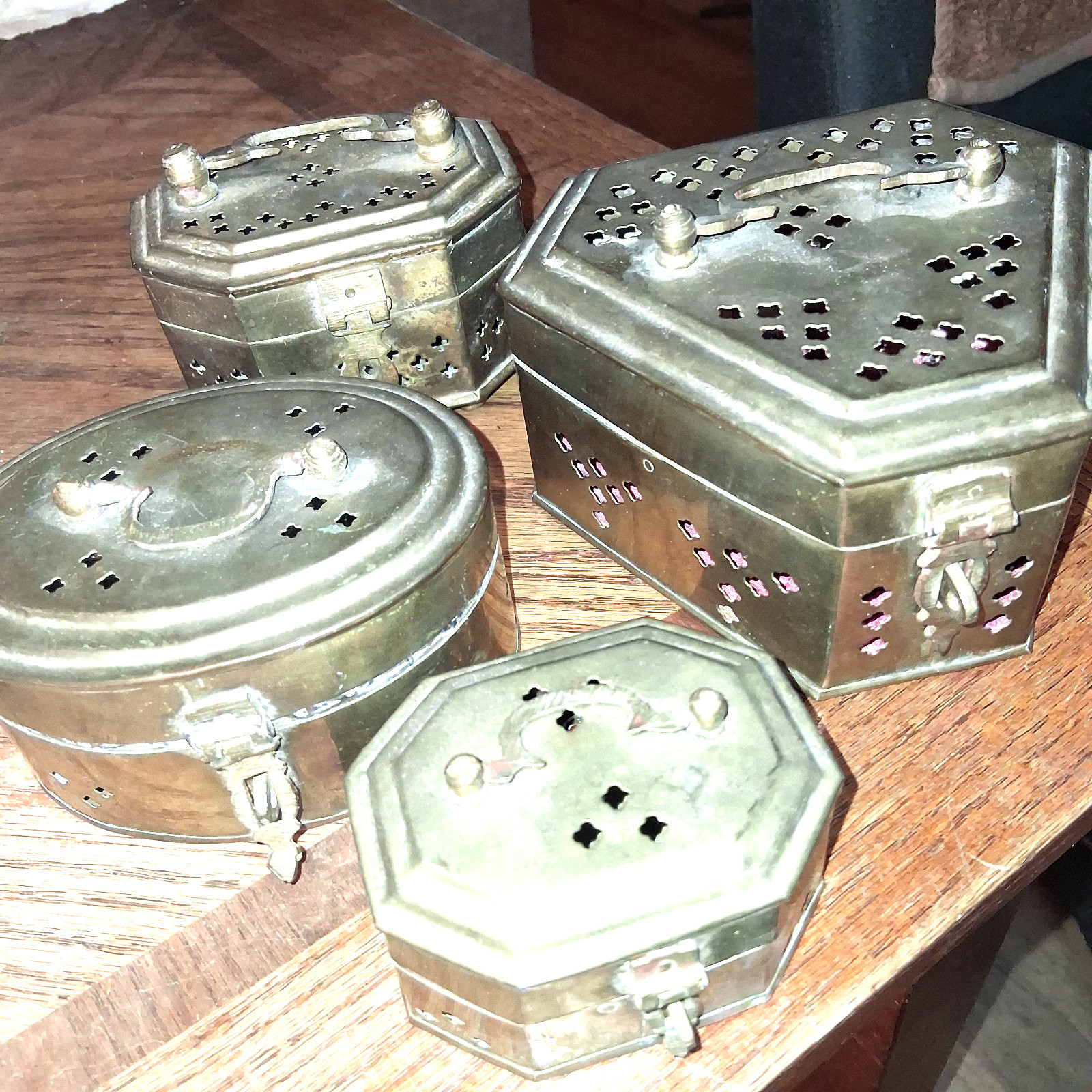 4 X BRASS CRICKET BOX LOT DIMENSIONAL DESIGNS 5.5