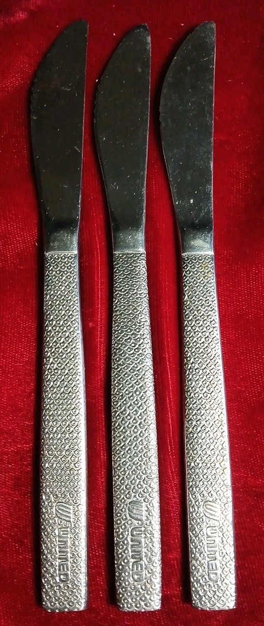 Vintage United Airlines Stainless Knives  3 Piece Set Fish Scale Pattern Korea 