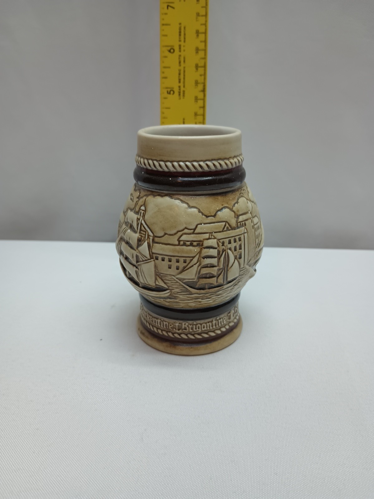 VINTAGE 1982 AVON MINIATURE 4\